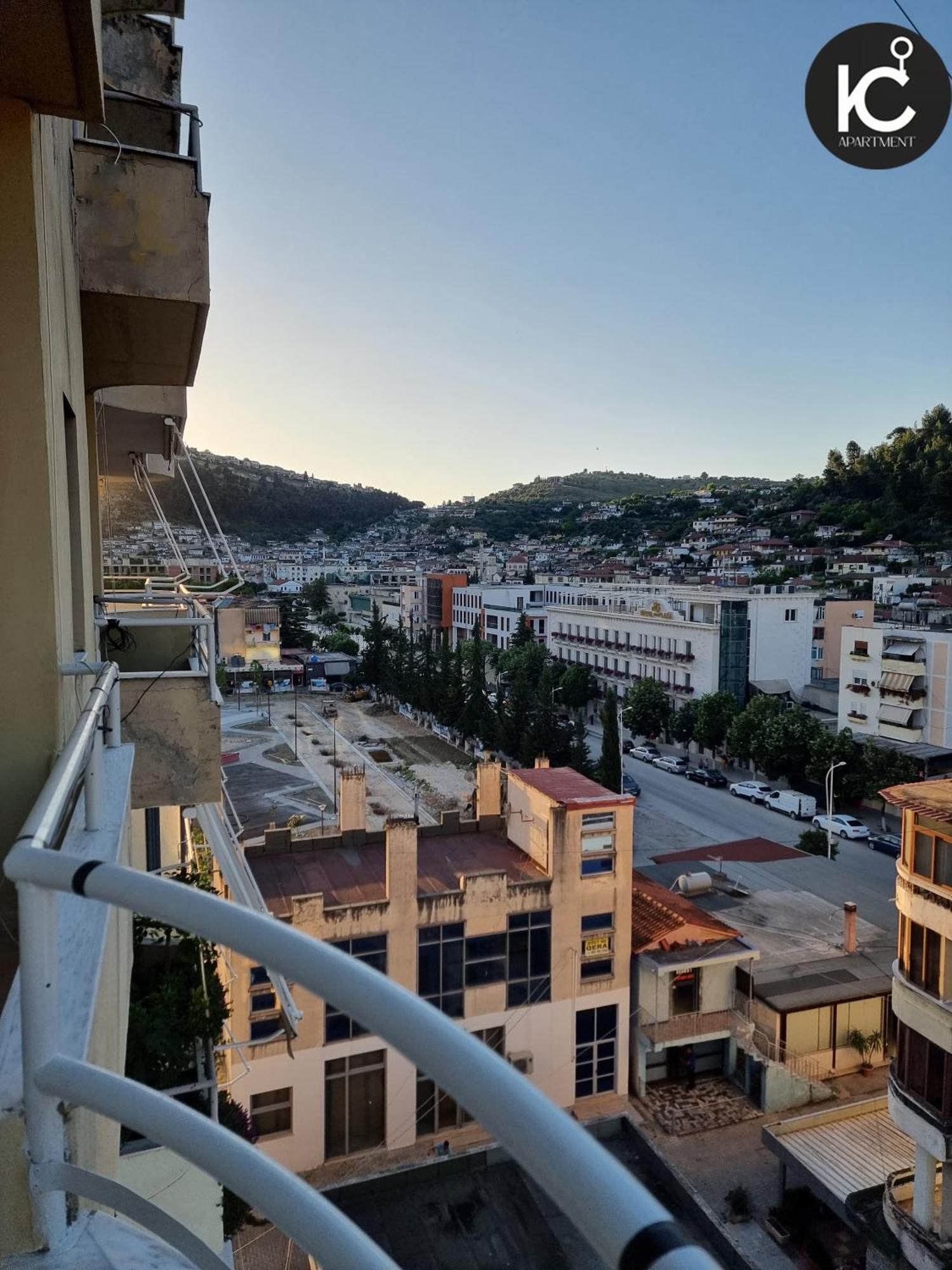Kc Apartment Μπεράτ Εξωτερικό φωτογραφία