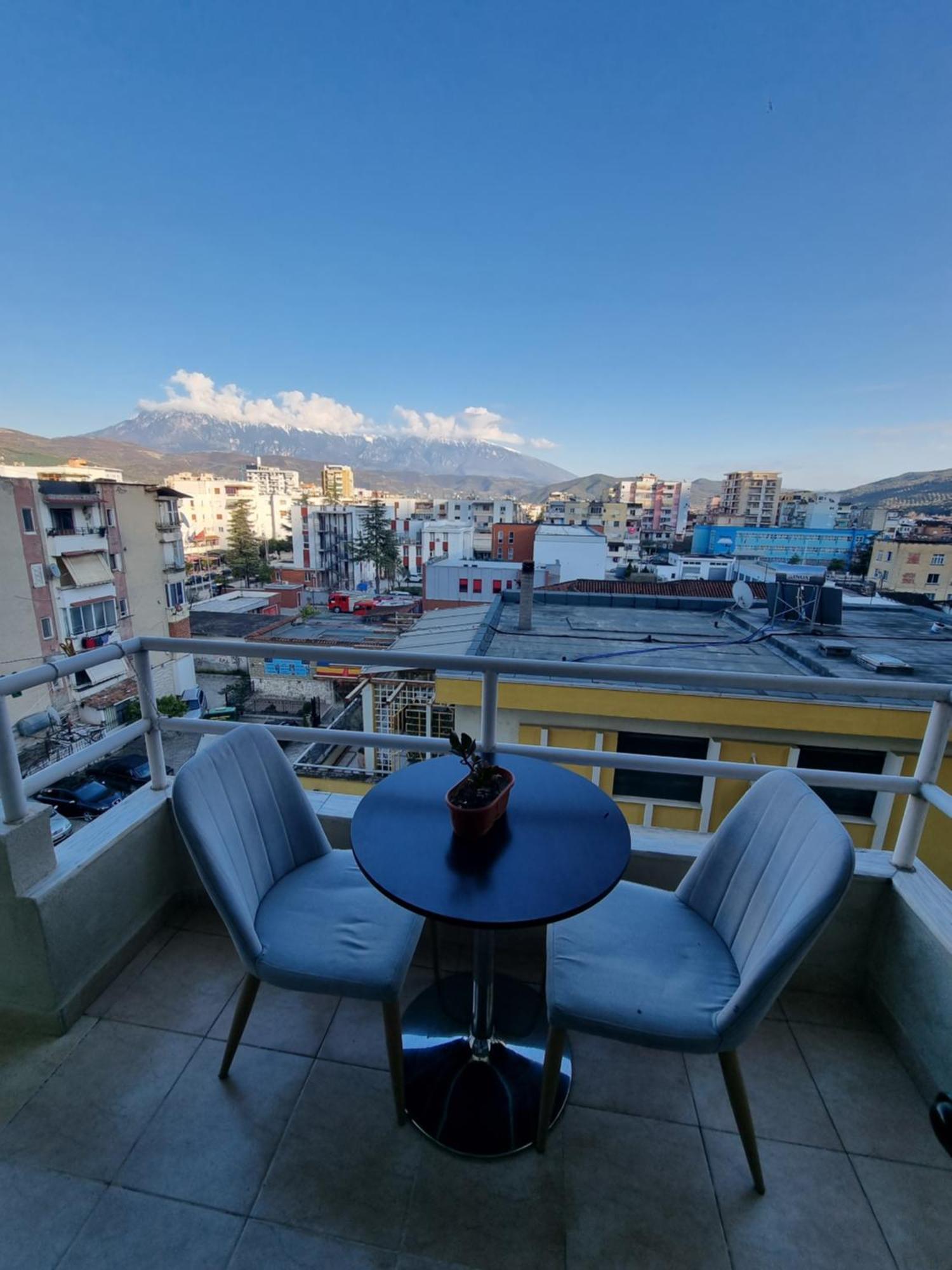 Kc Apartment Μπεράτ Εξωτερικό φωτογραφία