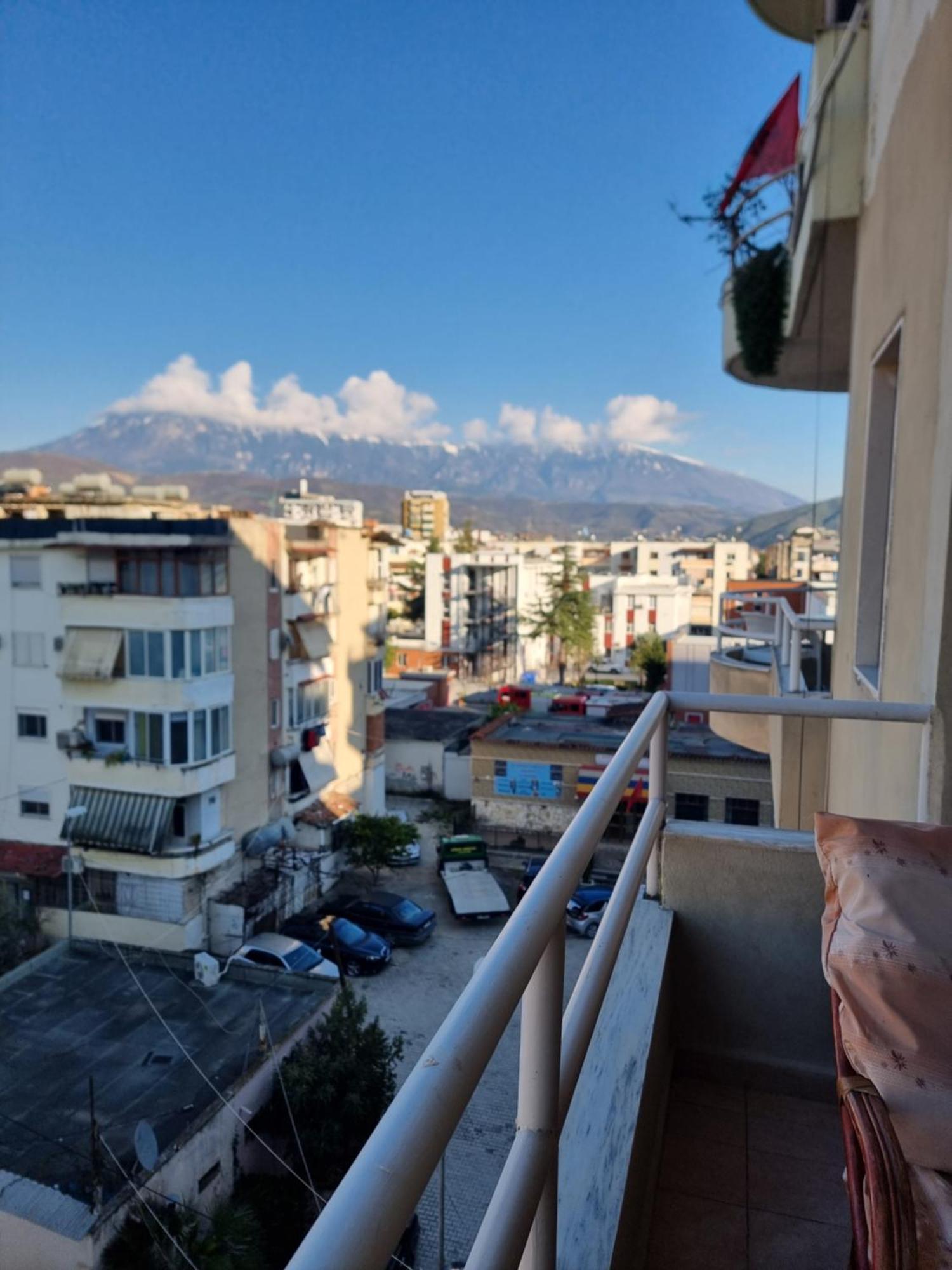 Kc Apartment Μπεράτ Εξωτερικό φωτογραφία