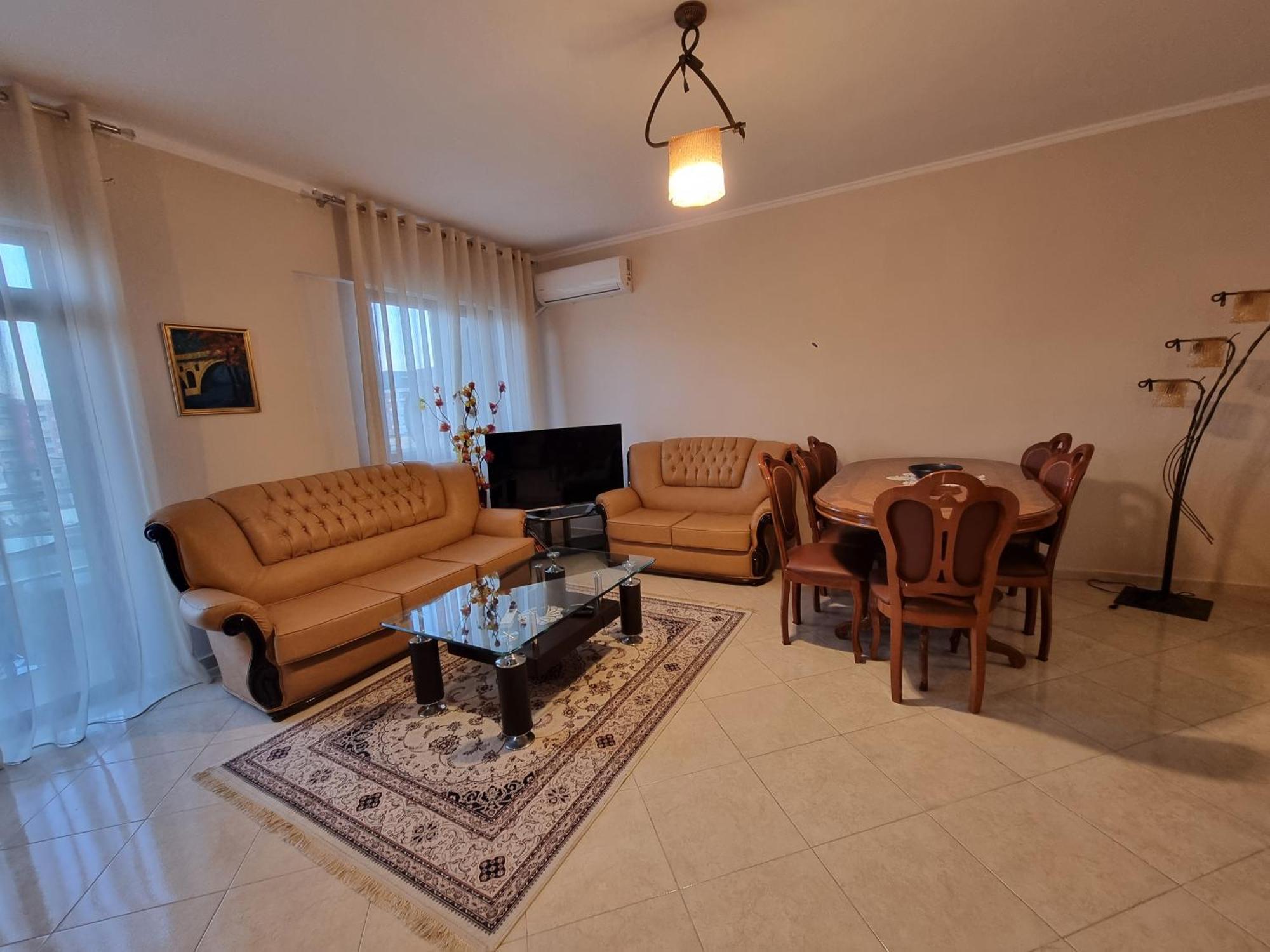 Kc Apartment Μπεράτ Εξωτερικό φωτογραφία