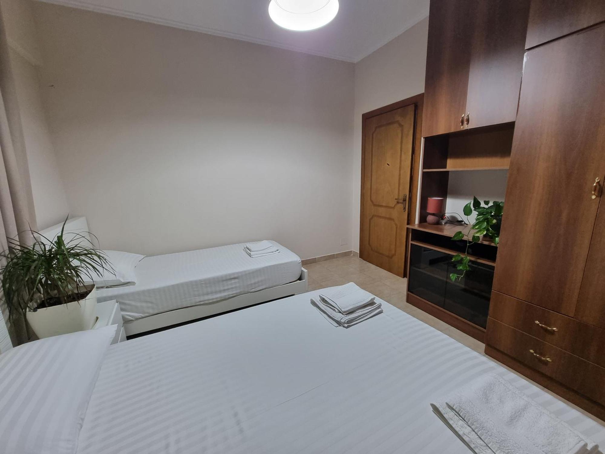 Kc Apartment Μπεράτ Εξωτερικό φωτογραφία