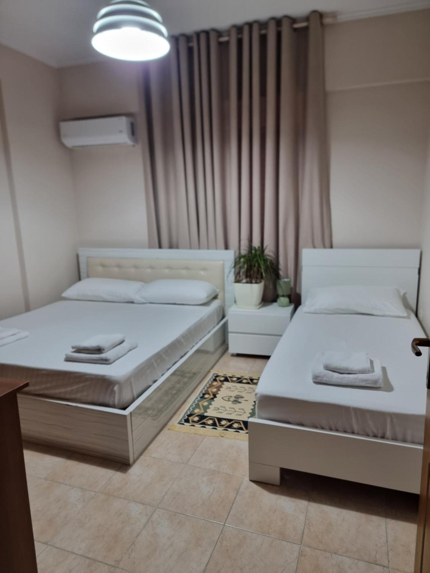 Kc Apartment Μπεράτ Εξωτερικό φωτογραφία