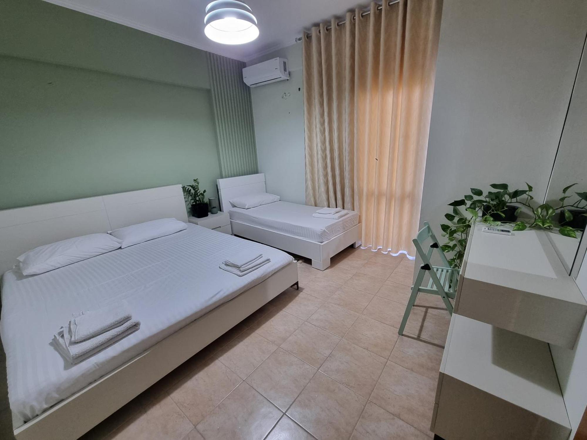 Kc Apartment Μπεράτ Εξωτερικό φωτογραφία